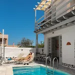 Hotel Maralex *