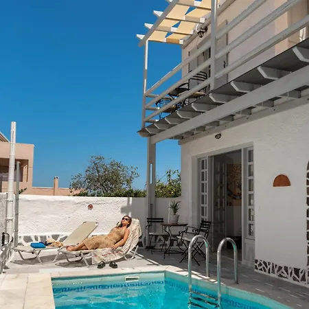 Отель Maralex *