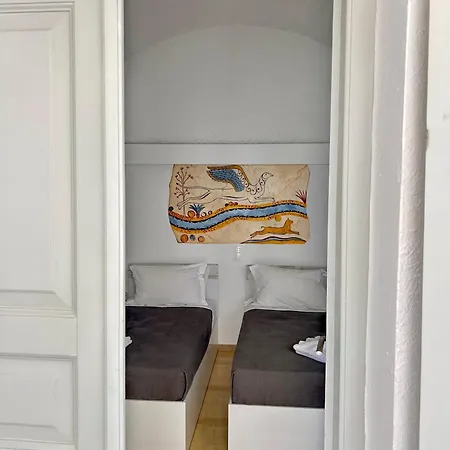 Maralex * Fira (Santorini)