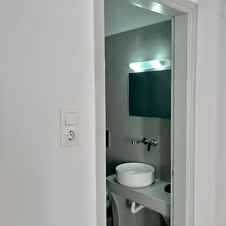 Maralex Hotel Fira (Santorini)