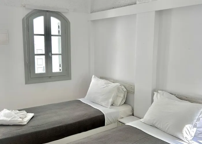 Maralex فندق ثيرا