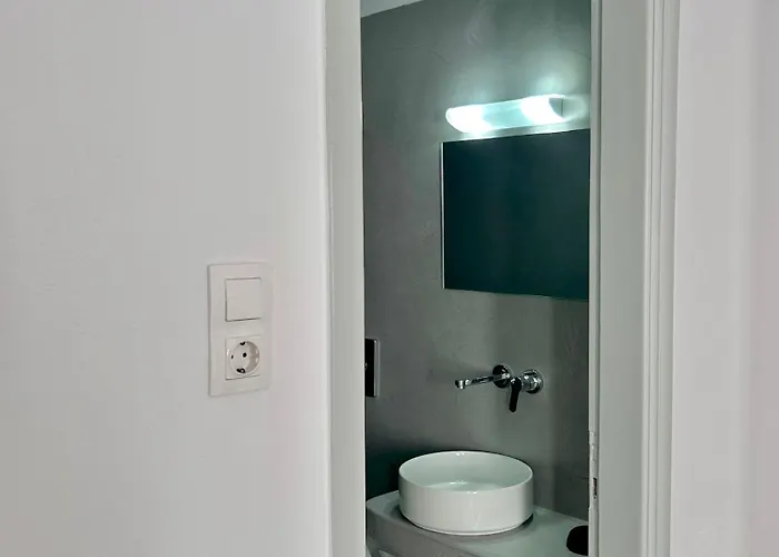 Maralex فندق ثيرا